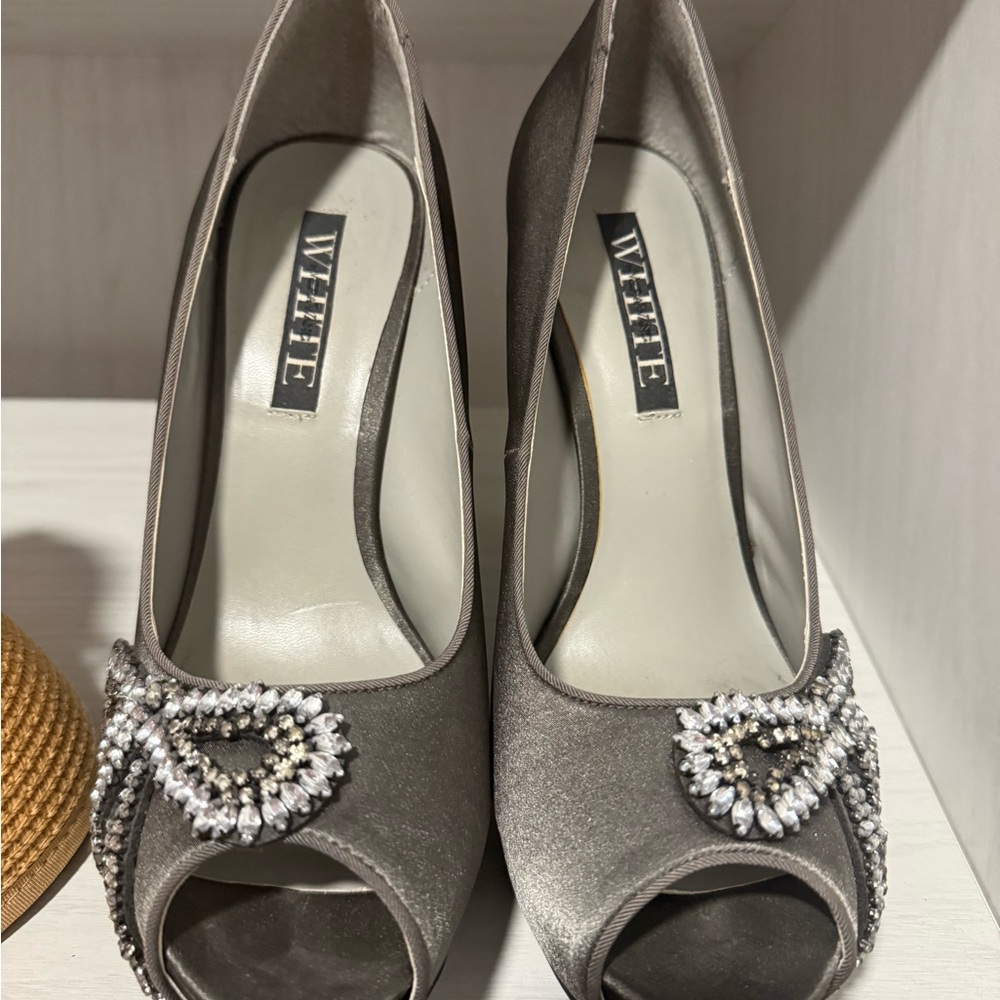Vera Wang Silver Peep-Toe Heels with Embellishments